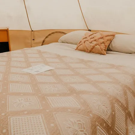 The Glamping Spot - Douarnenez Hotel Plonévez-Porzay Exterior photo